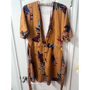 Della Women's M Floral V-Neck A-Line Dress Short Sleeve Party/Cocktail